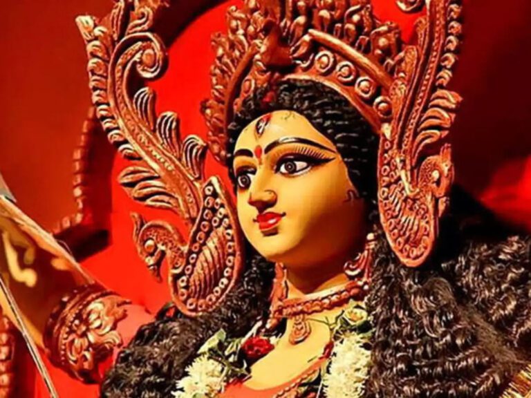 Chaitra Navratri 2023: मां दुर्गा की मूर्ति स्थापना में इन वास्तु नियमो का करें पालन, बरसेगी कृपा