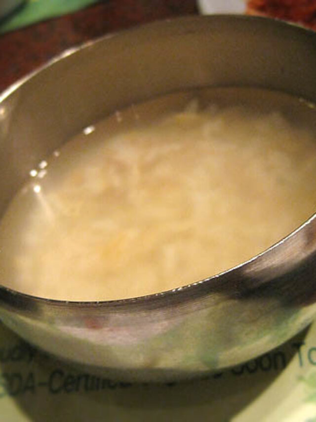 पौधों के लिए बेस्ट है ये चावल के पानी की खाद, फ्री में बनाइए