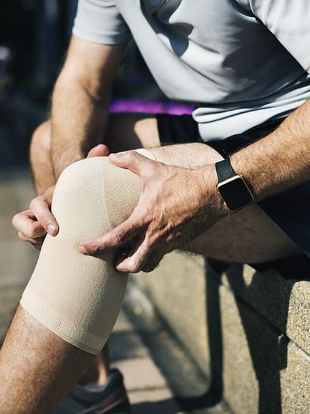 जोड़ों के दर्द से राहत दिलाएगी हल्दी, ऐसे करें सेवन