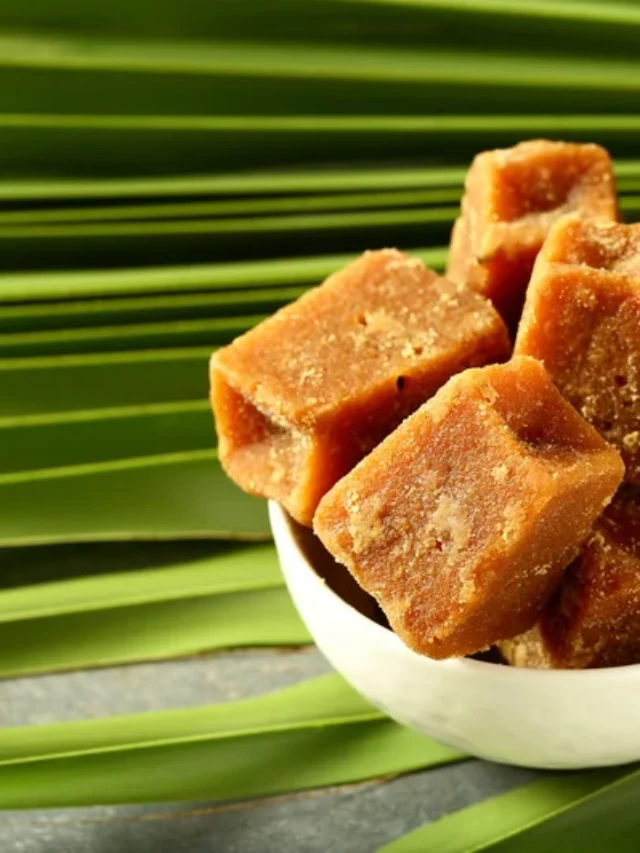 Jaggery in plants: गुड़ में छिपी है पौधों की सेहत